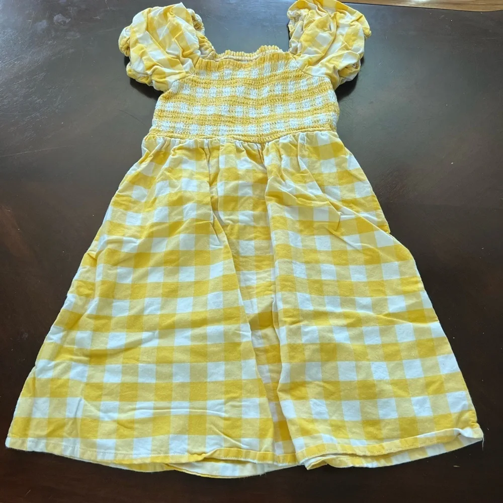Wonder Nation Yellow and White Smocked Puff Sleeve Sundress